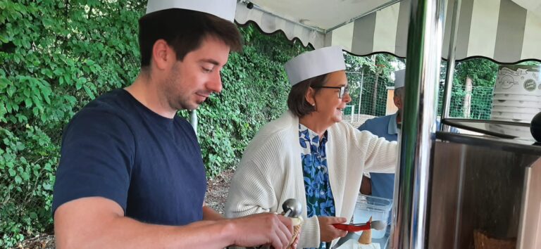 15379165-5c43-4c48-afeb-12640ff09330